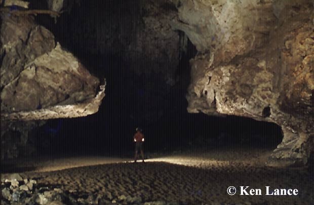An inverted "T" passage from the Tunnel in the Kimberley. Photograph courtesy of Ken Lance. - Kimberley